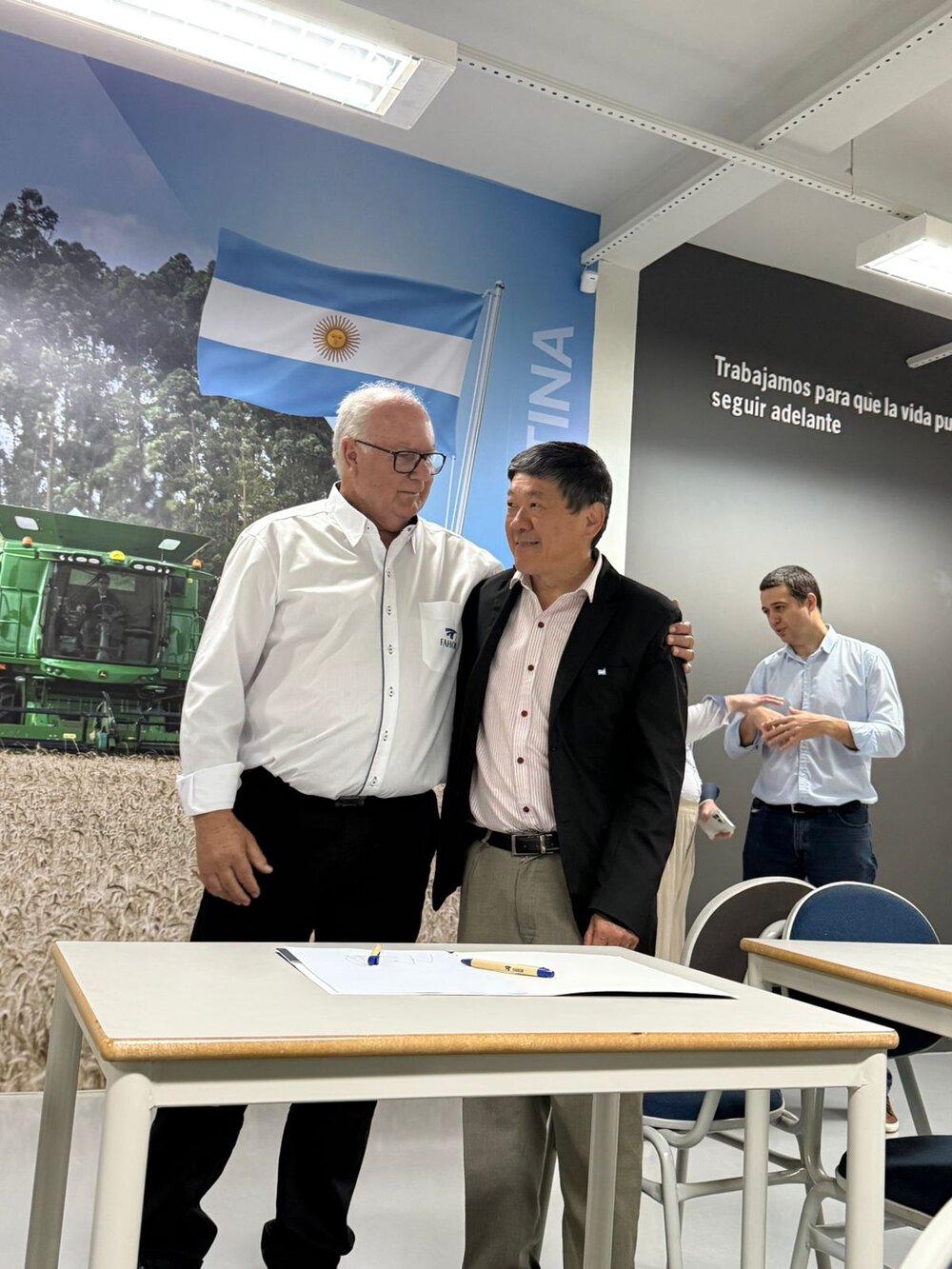 WhatsApp Image 2025-09-11 at 15.59.58.jpeg